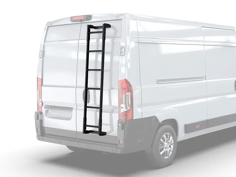 Front Runner Universal Vehicle Ladder / Medium 1